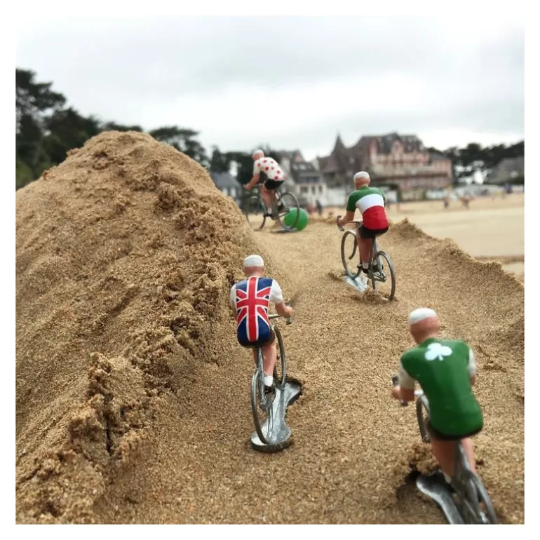 Bernard & Eddy Déco Design<Figurine Cycliste Maillot Irlande _
