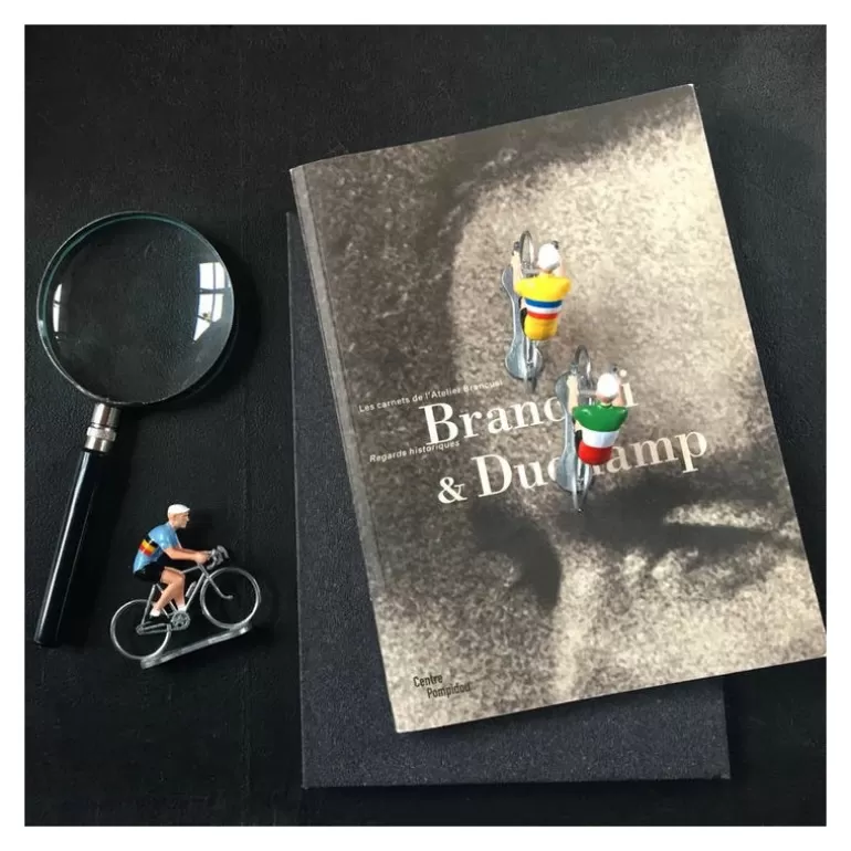 Bernard & Eddy Déco Design<Figurine Cycliste Maillot Italie _